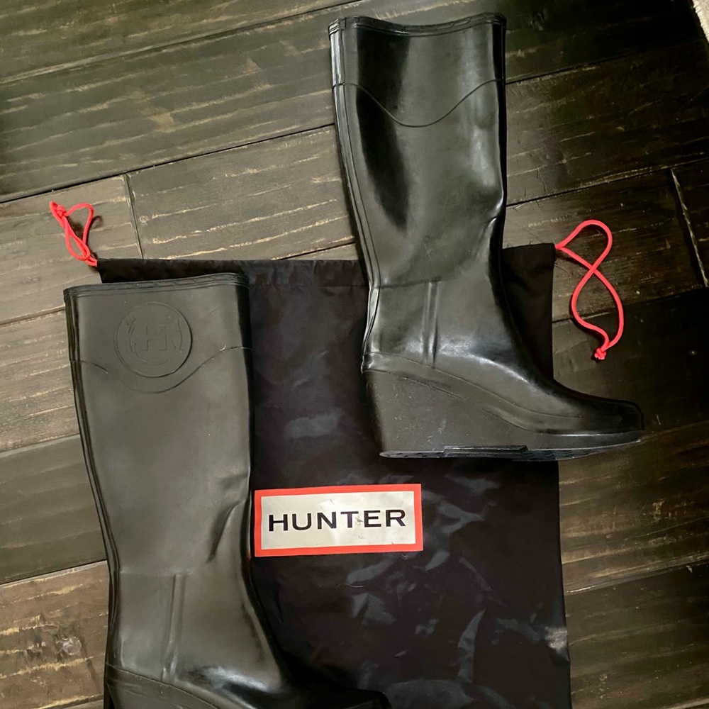 Black Hunter Champery Wedge Rain Rubber Boots - size 8